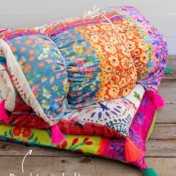 NATURAL LIFE Bedding Soft Cozy Lounger Bed Roll Poshmark